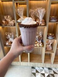 Frapê de Morango com Nutella